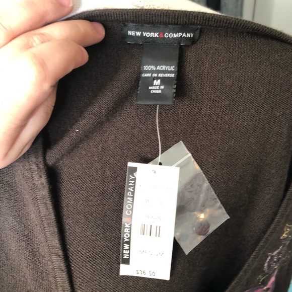 3 for $15- New York&Co Embroidered Cardigan NWT - Picture 6 of 6